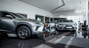 LEXUS OTEVŘEL NOVÝ SHOWROOM V KARLOVÝCH VARECH 